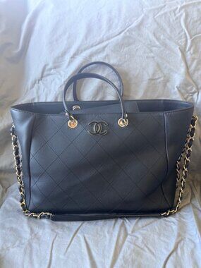 Authentic Chanel Medium Bullskin Neo Soft Shopping Tote